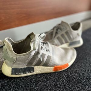adidas Originals Men's NMD_r1 Sneaker